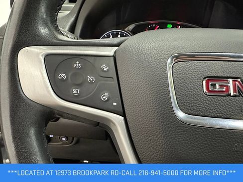 Used 2022 GMC Terrain SLT AWD/4WD image 12