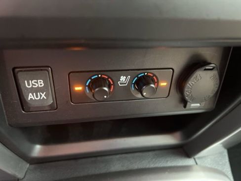 Used 2018 Toyota 4Runner Limited image 29