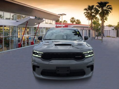 Certified 2025 Dodge Durango R/T AWD/4WD image 8