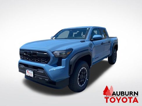 New 2026 Toyota Tacoma TRD Off-Road AWD/4WD image 3