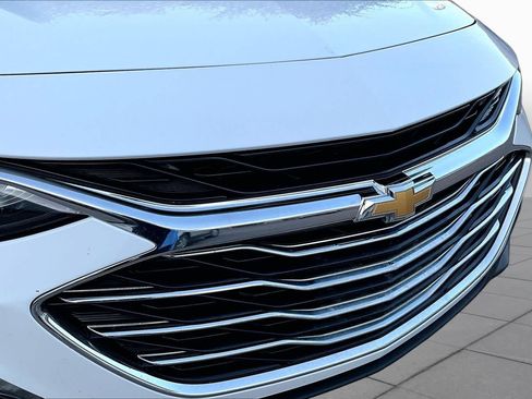 Used 2024 Chevrolet Malibu LT FWD image 29