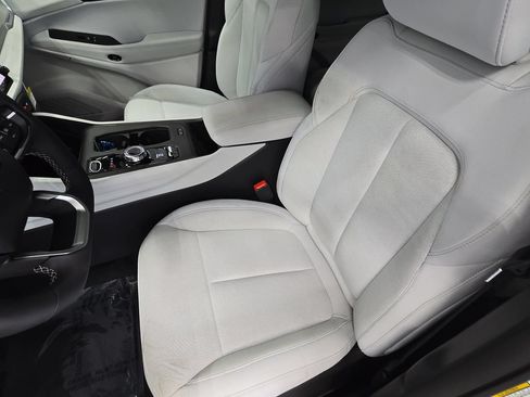 New 2026 Jeep Cherokee Laredo AWD/4WD image 15