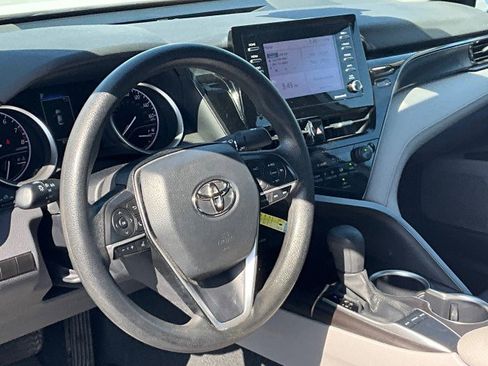 Used 2023 Toyota Camry LE FWD image 4