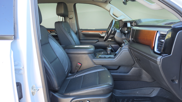Used 2022 GMC Sierra 1500 Denali AWD/4WD image 14