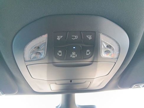 New 2026 Chrysler Voyager LX FWD image 33