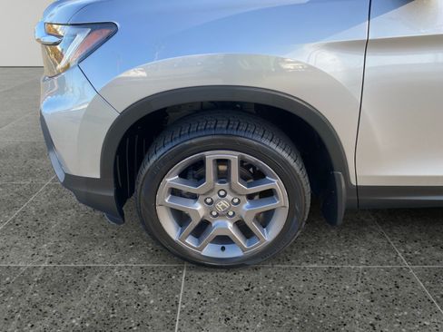 Used 2023 Honda Passport EX-L image 14