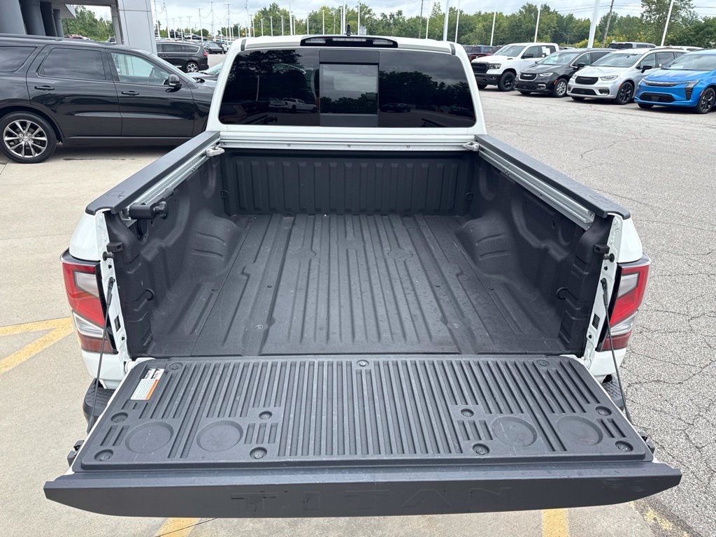 Used 2024 Nissan Titan PRO-4X w/ Pro-4x Convenience Package AWD/4WD image 20