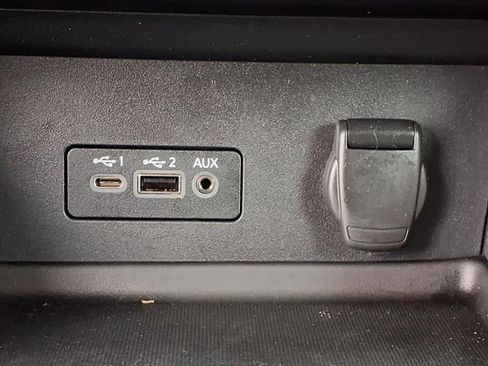 Used 2023 Nissan Sentra SR w/ Midnight Edition Package image 23