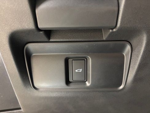 New 2026 Land Rover Range Rover Evoque Dynamic SE image 21