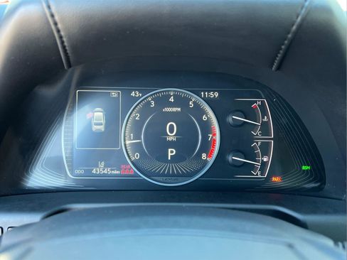 Used 2019 Lexus ES 350 Luxury w/ Accessory Package image 28