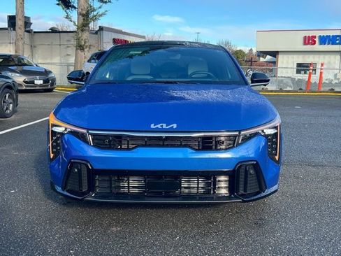 Certified 2025 Kia K4 GT-Line Turbo image 4