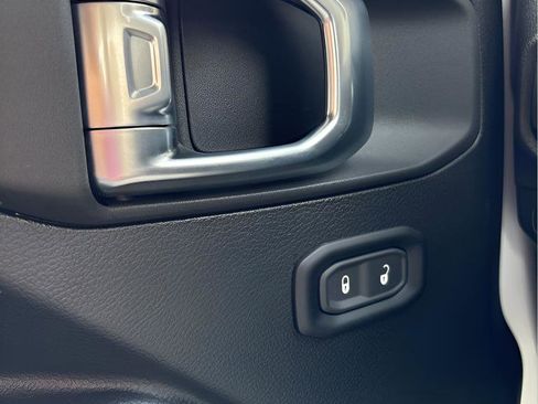 New 2026 Jeep Wrangler Unlimited Sport AWD/4WD image 13