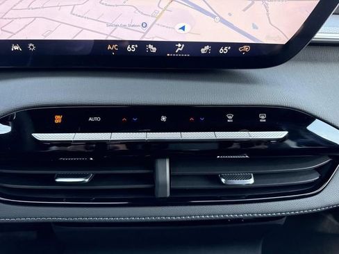 New 2026 Buick Enclave Sport Touring w/ Power Package image 24