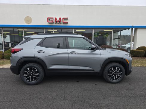 New 2026 Chevrolet TrailBlazer ACTIV image 2