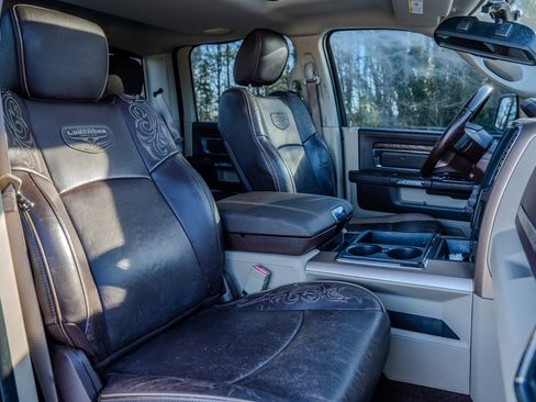 Used 2014 RAM 1500 Laramie Longhorn w/ Convenience Group image 29