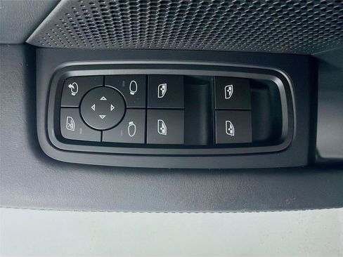 New 2025 Porsche Taycan AWD/4WD image 9