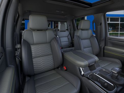 New 2026 Chevrolet Silverado 1500 ZR2 image 40