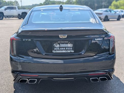 Used 2025 Cadillac CT5 V RWD image 8
