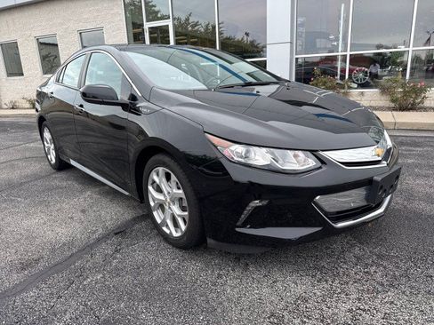 Used 2017 Chevrolet Volt Premier FWD image 1