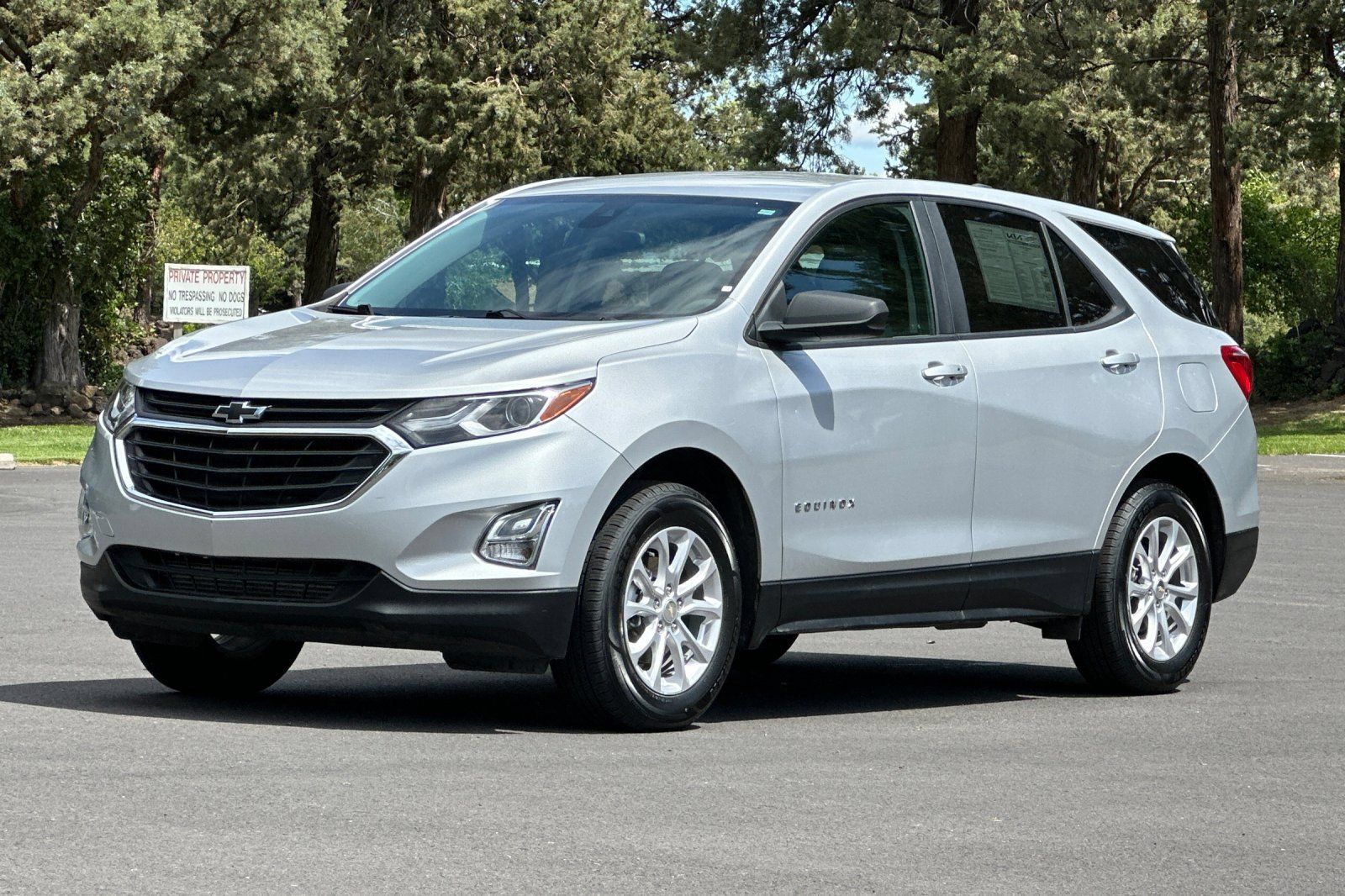 Used 2021 Chevrolet Equinox LS w/ LS Convenience Package AWD/4WD image 8