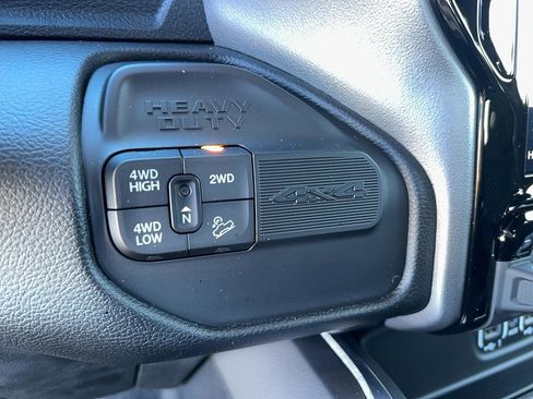 Used 2024 RAM 2500 Laramie w/ Night Edition image 27