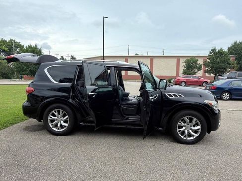 Used 2012 INFINITI QX56 4WD w/ Theater Pkg image 3