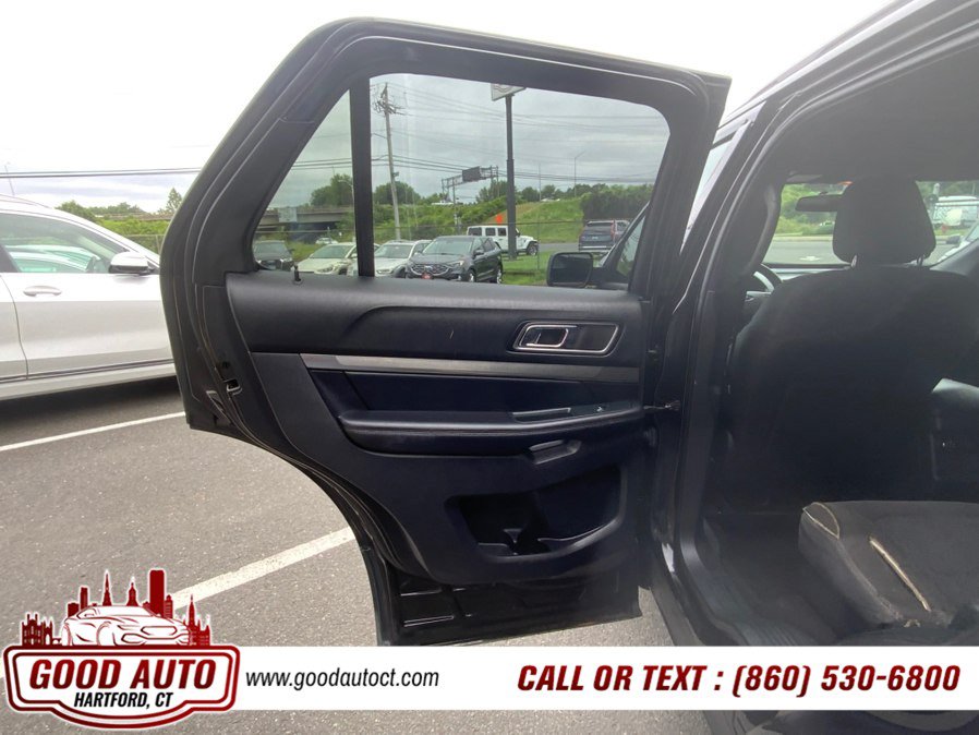 Used 2019 Ford Explorer XLT AWD/4WD image 11