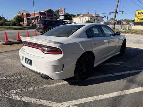 Used 2021 Dodge Charger GT RWD image 5