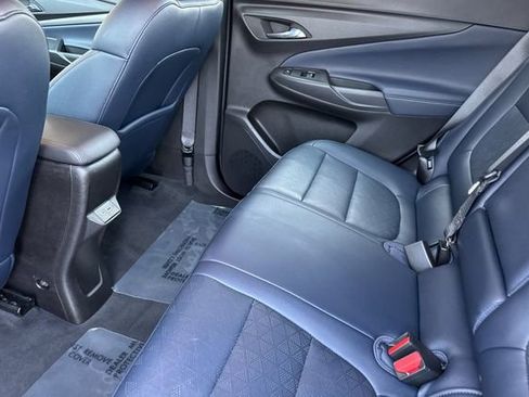 Used 2023 Chevrolet Bolt EUV Premier image 14