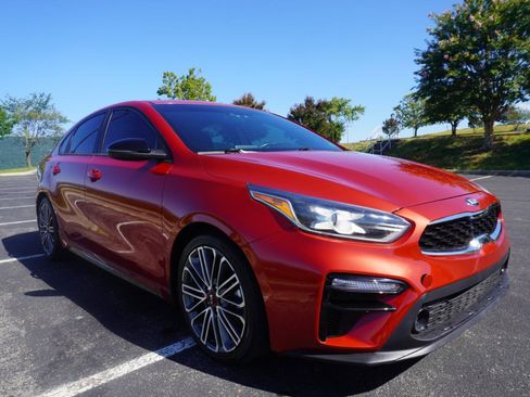 Used 2021 Kia Forte GT w/ GT2 Package FWD image 3