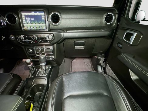 Used 2023 Jeep Wrangler Unlimited Sahara w/ Dual Top Group AWD/4WD image 30