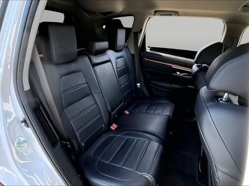 Used 2022 Honda CR-V Touring image 19