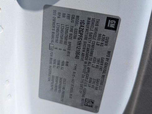 Used 2017 Chevrolet Express 3500 LT w/ LT Preferred Equipment Group image 11