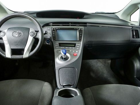 Used 2013 Toyota Prius Two FWD image 17