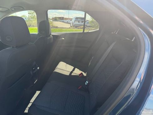 Used 2020 Chevrolet Equinox LT FWD image 7