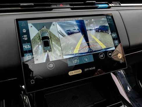 Used 2024 Land Rover Range Rover Sport Dynamic SE image 21