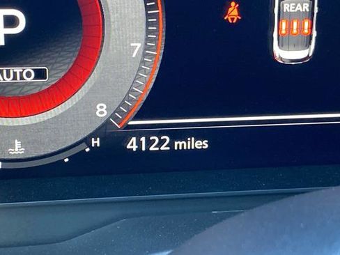 Used 2024 Nissan Rogue Platinum w/ Platinum Premium Package image 37