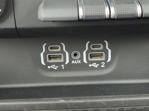 Used 2024 RAM 1500 Rebel image 22