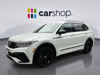 Used 2023 Volkswagen Tiguan SE R-Line
