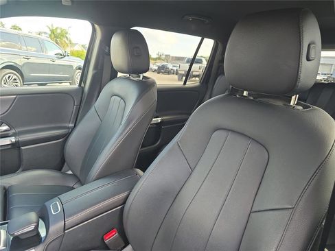 Used 2021 Mercedes-Benz GLB 250 image 15