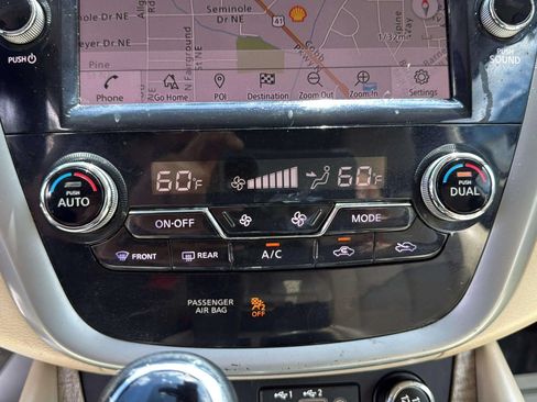 Used 2020 Nissan Murano SL w/ Moonroof Package FWD image 16