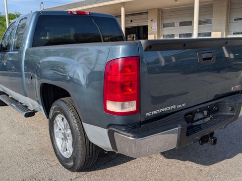 Used 2013 GMC Sierra 1500 SLE w/ Power Tech Package AWD/4WD image 3