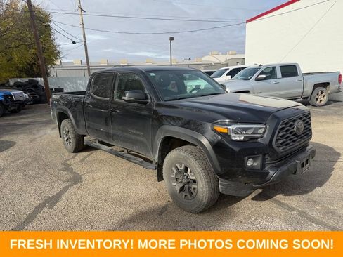 Used 2023 Toyota Tacoma TRD Off-Road image 1