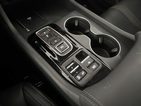 Used 2025 Honda Pilot EX-L image 20