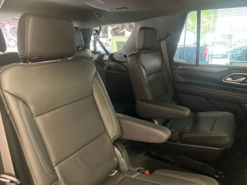 Used 2021 Chevrolet Tahoe Z71 w/ Luxury Package AWD/4WD image 48
