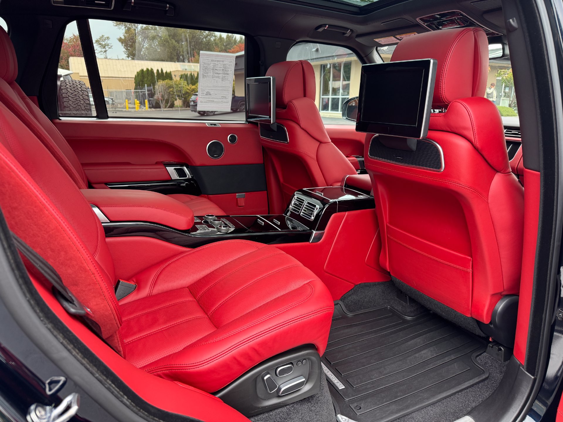 Used 2015 Land Rover Range Rover Long Wheelbase Autobiography AWD/4WD image 43