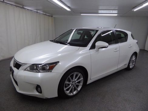 Used 2012 Lexus CT 200h Premium image 3