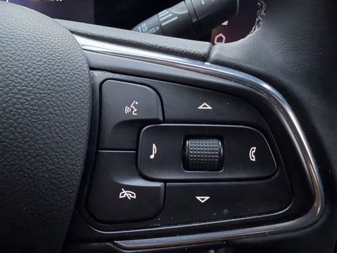 Used 2024 Buick Envista Sport Touring w/ Convenience I Package image 21