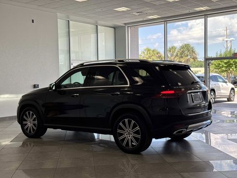 Certified 2025 Mercedes-Benz GLE 450e 4MATIC w/ Driver Assistance Package image 7