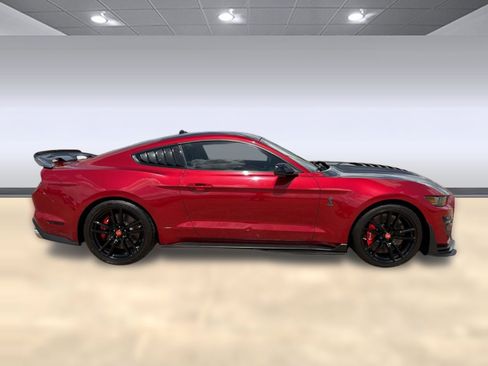 Used 2021 Ford Mustang Shelby GT500 w/ Technology Package RWD image 8